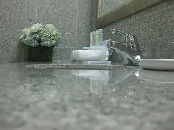 Red Lion Inn And Suites Brooklyn New York