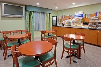 Red Lion Inn And Suites Brooklyn New York