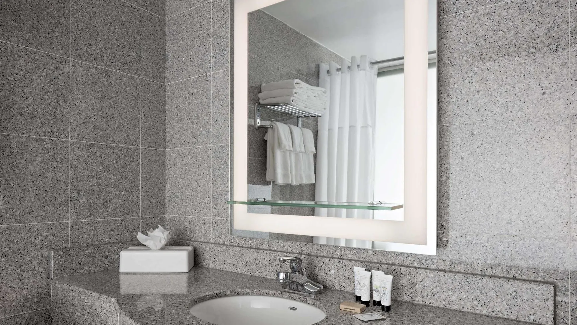 Red Lion Inn And Suites Brooklyn New York