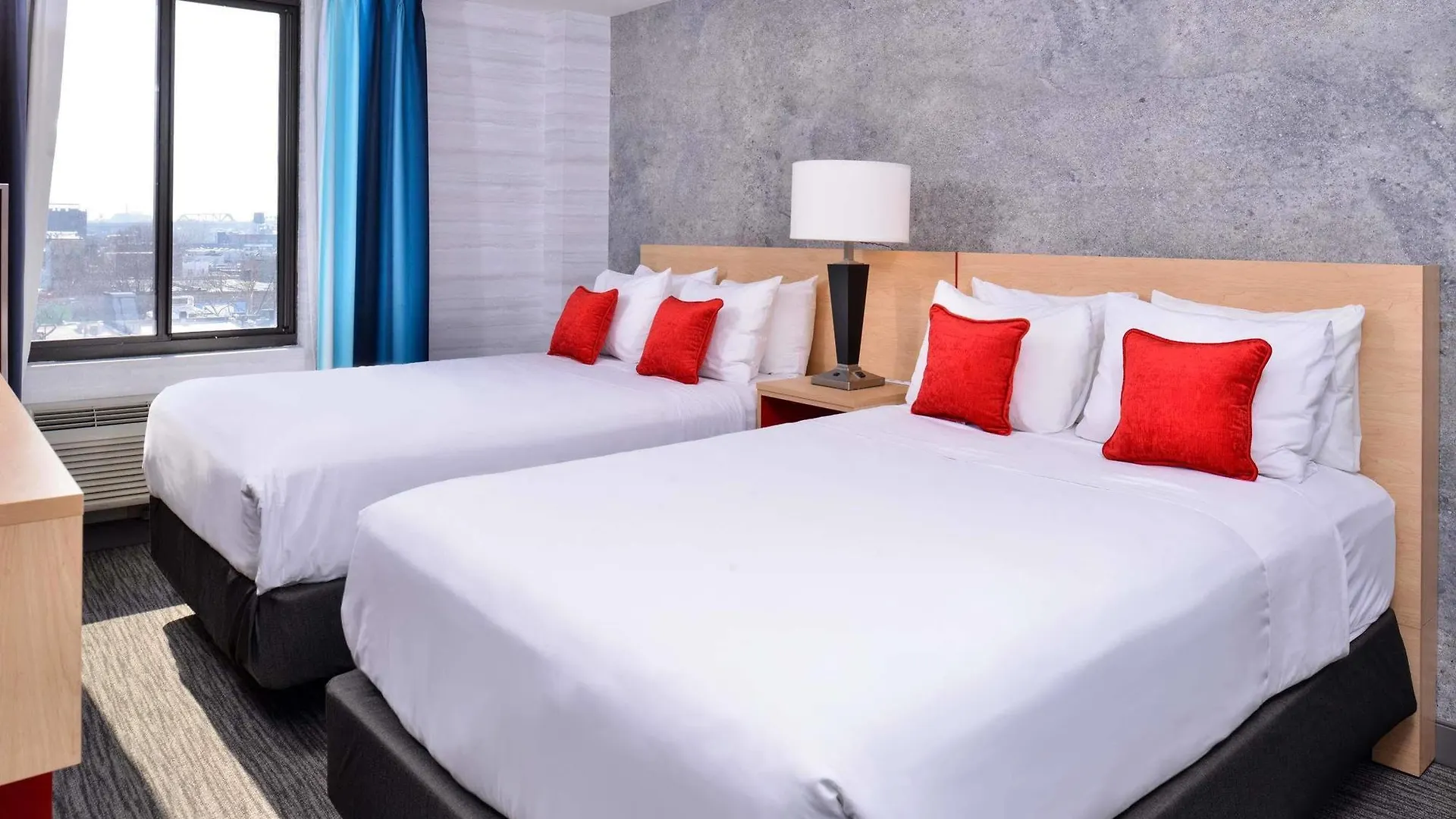 Red Lion Inn And Suites Brooklyn New York Hotel