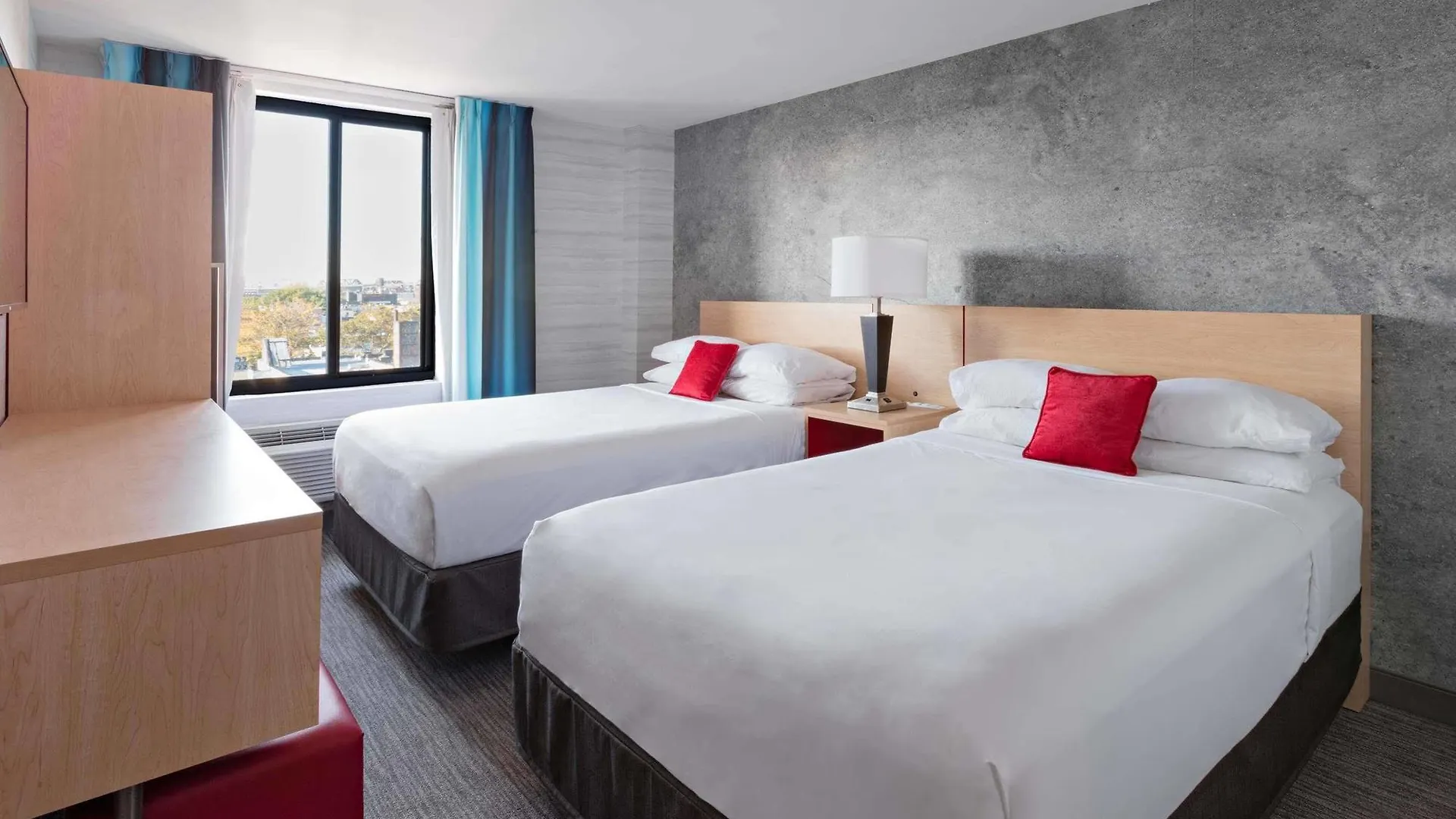 Red Lion Inn And Suites Brooklyn New York
